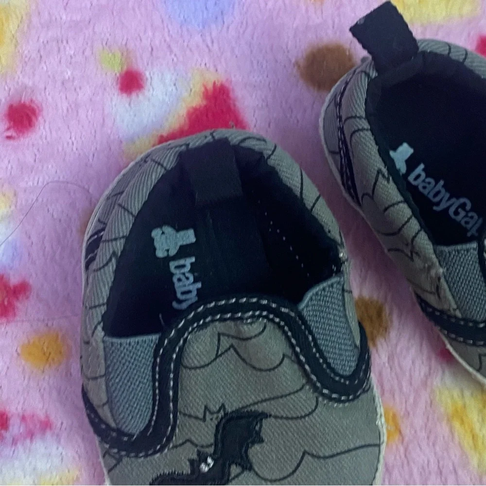 Baby Gap Halloween bat slip on shoes